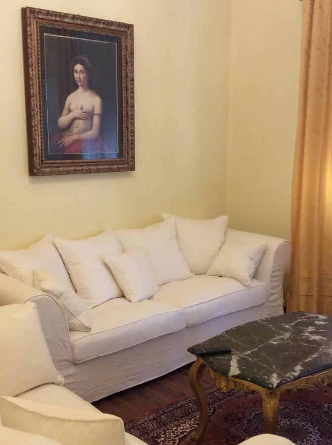 Le Grand Hotel Riccione Esterno foto